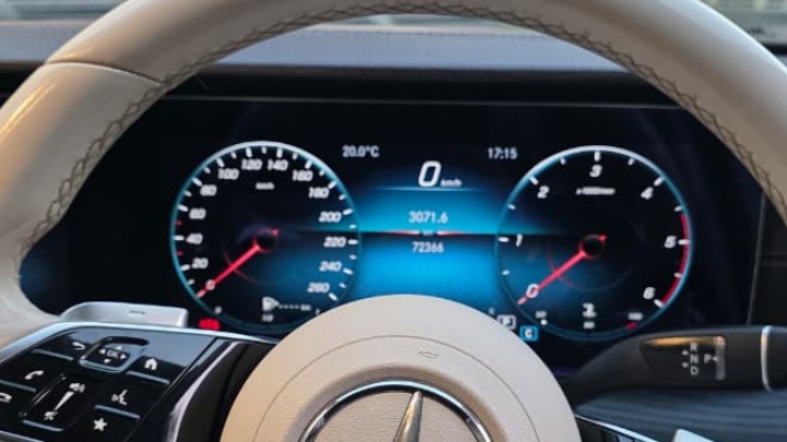 Mercedes-benz E 220d