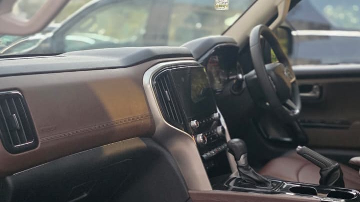 Mahindra Scorpio-n Diesel (z4 Converted To Z6)